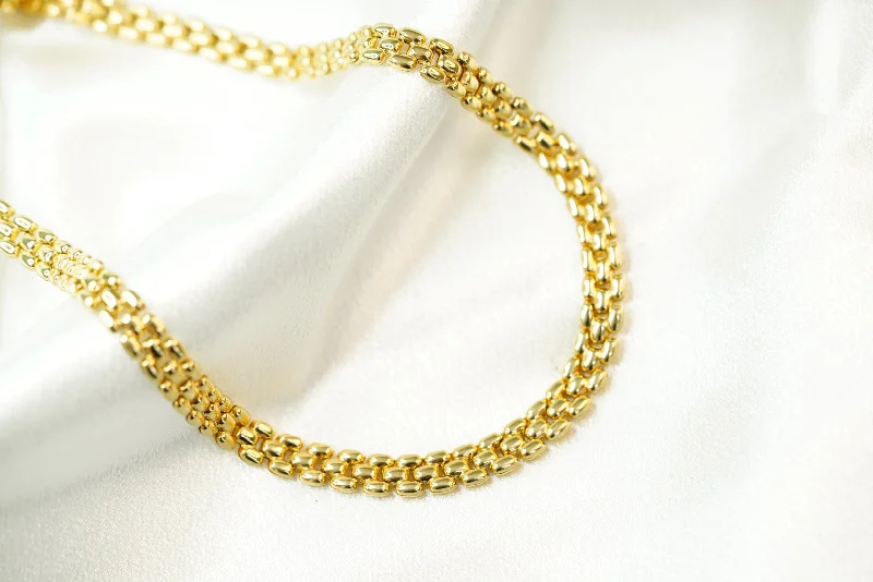 Simple Chain Necklace for Day-to-Day Look-10k Abstract Necklace