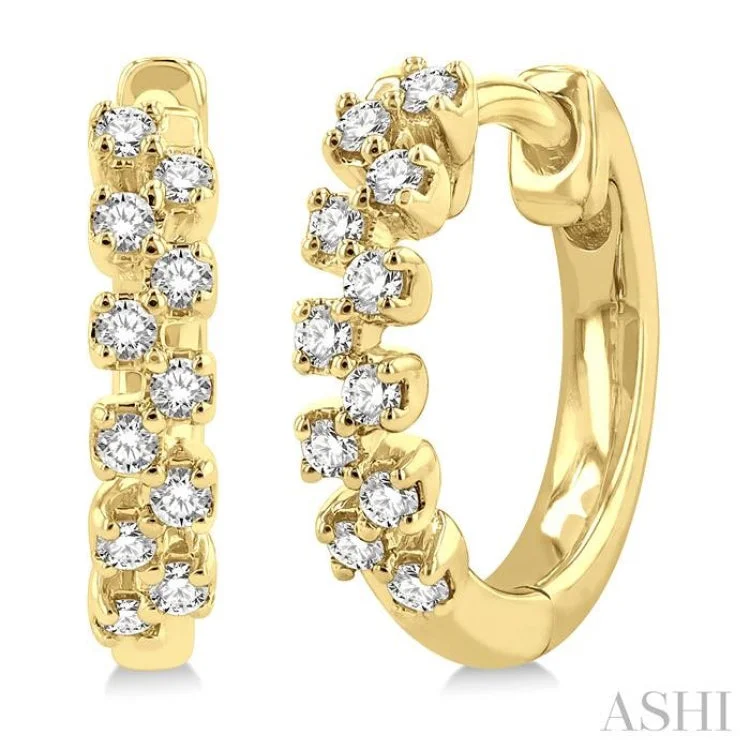 Simple Diamond Earrings-1/5 ctw Petite Zigzag Layout Round Cut Diamond Fashion Huggies in 10K Yellow Gold