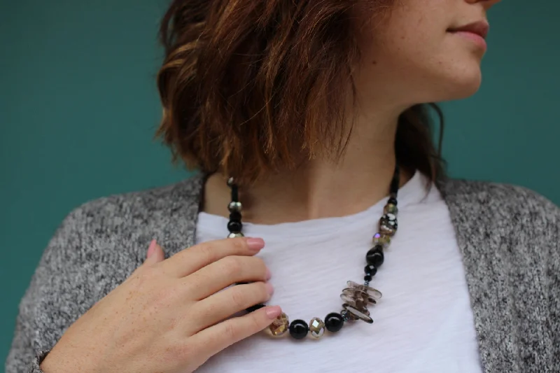 Elegant Silver Necklace for Formal Occasions-Black Agate Crystal Necklace