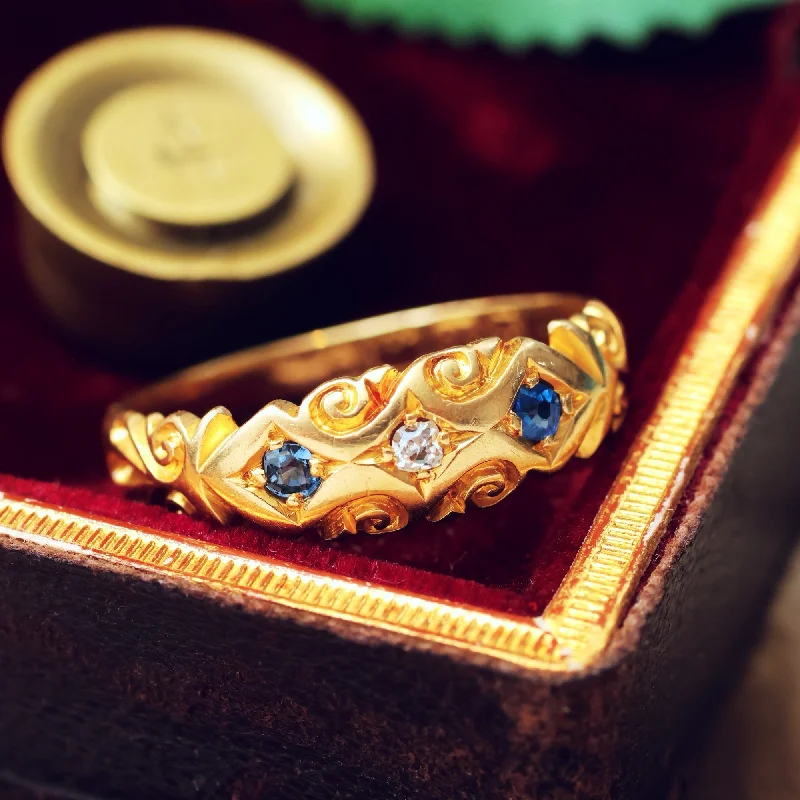 Beautiful Wedding Band for Women-Decorative Date 1895 Sapphire & Diamond Band Ring