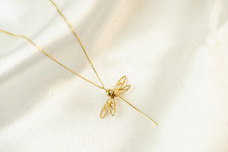 Unique Charm Necklace for Stylish Women-14k Dragonfly Necklace