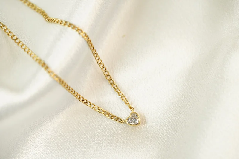 Crystal Pendant Necklace for Special Occasions-14k Crystal Heart Cuban Link Chain Necklace