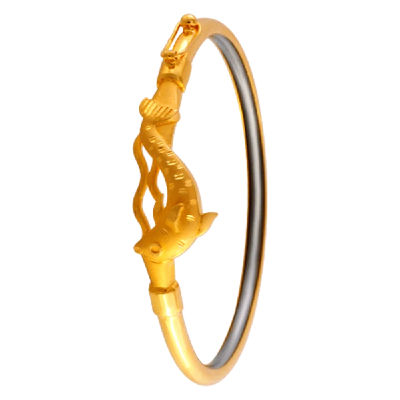 Antique Gold Bangles for Wedding Wear-22KT Yellow Gold Loha Bangle For Women