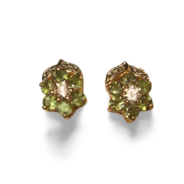 Bohemian Earrings for Fashion Lovers-Exquisite 14K Yellow Gold Alexandrite Diamond Floral Stud Earrings