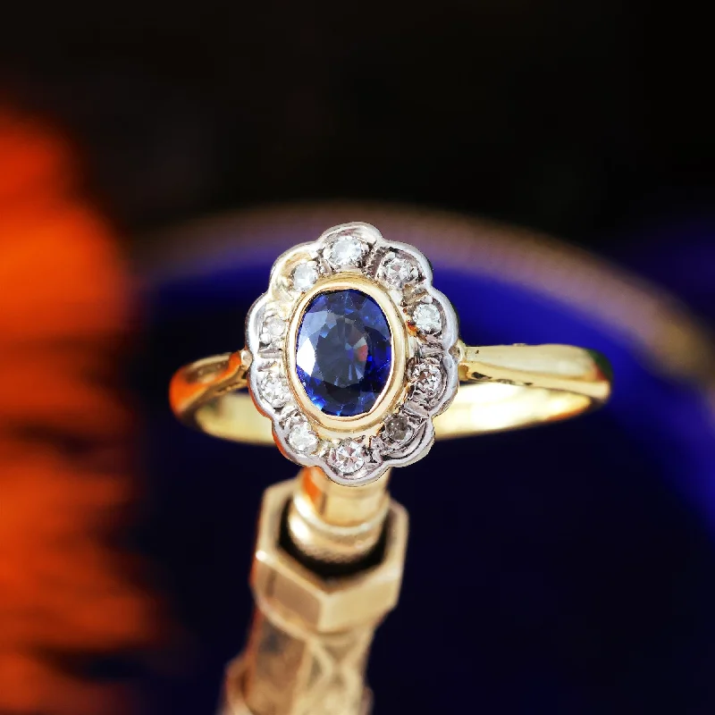 Luxury Ring for Elegant Fashion-Vintage Sapphire & Diamond Cluster Ring