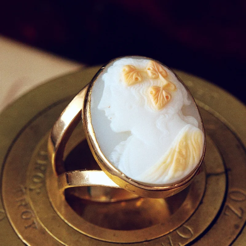 Luxury Ring for Elegant Fashion-Antique Classical Bacchante Shell Cameo Ring