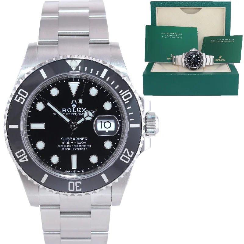 Leather Band Watches for Timeless Elegance-MINT 2023 Rolex Submariner 41mm Black Ceramic 126610LN Watch Box