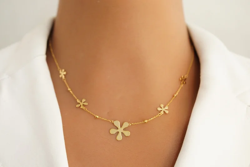 Gemstone Necklace for Evening Wear-14k Flowers Necklace