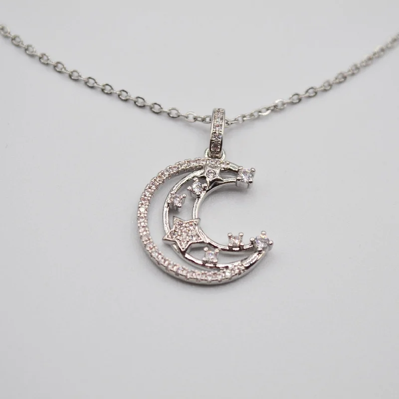 Simple Silver Pendant Necklace-Crescent Necklace